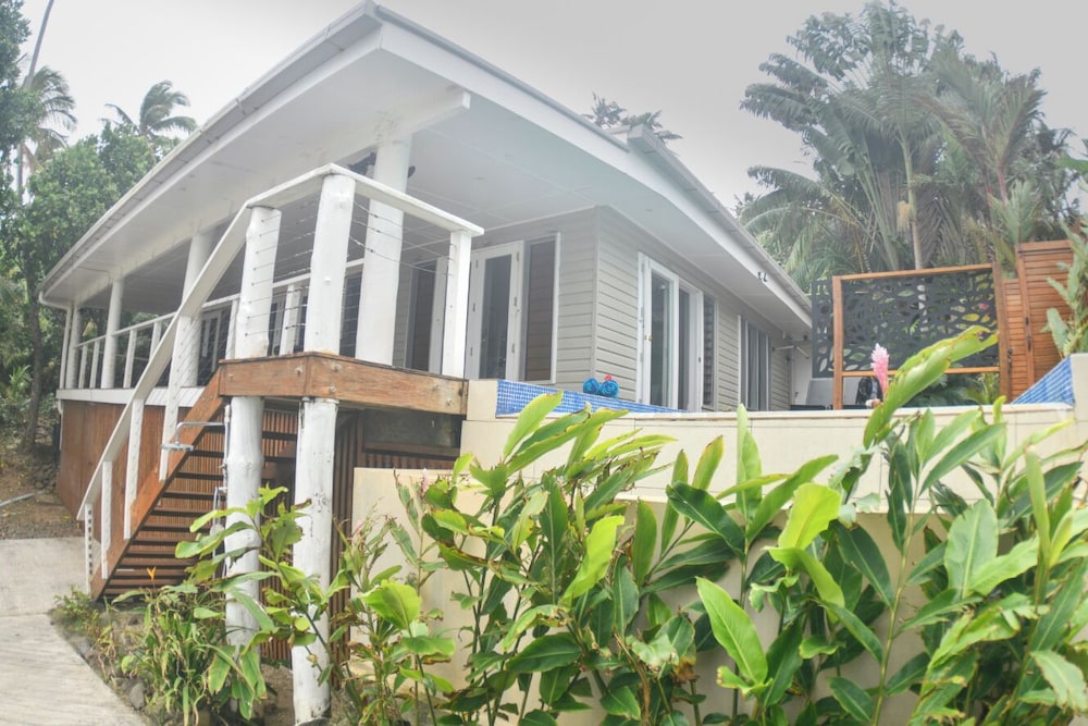 Tropical Island Breeze in SAVUSAVU