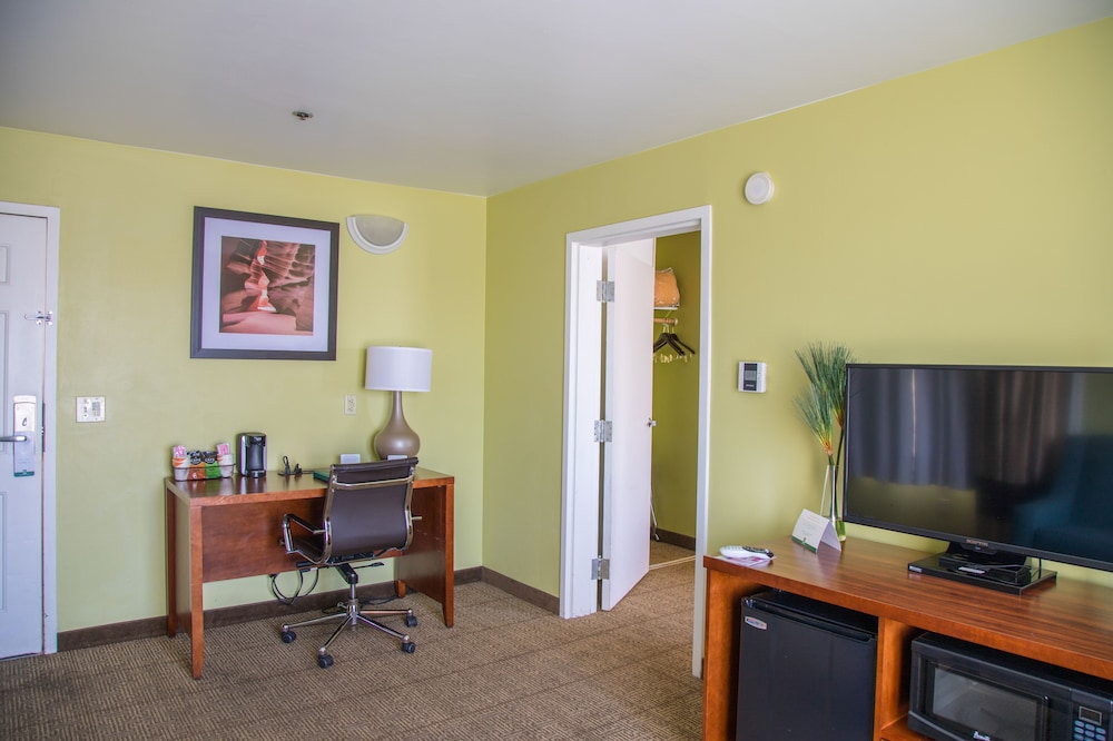 Quality Inn Merced Gateway to Yosemite 38/41
