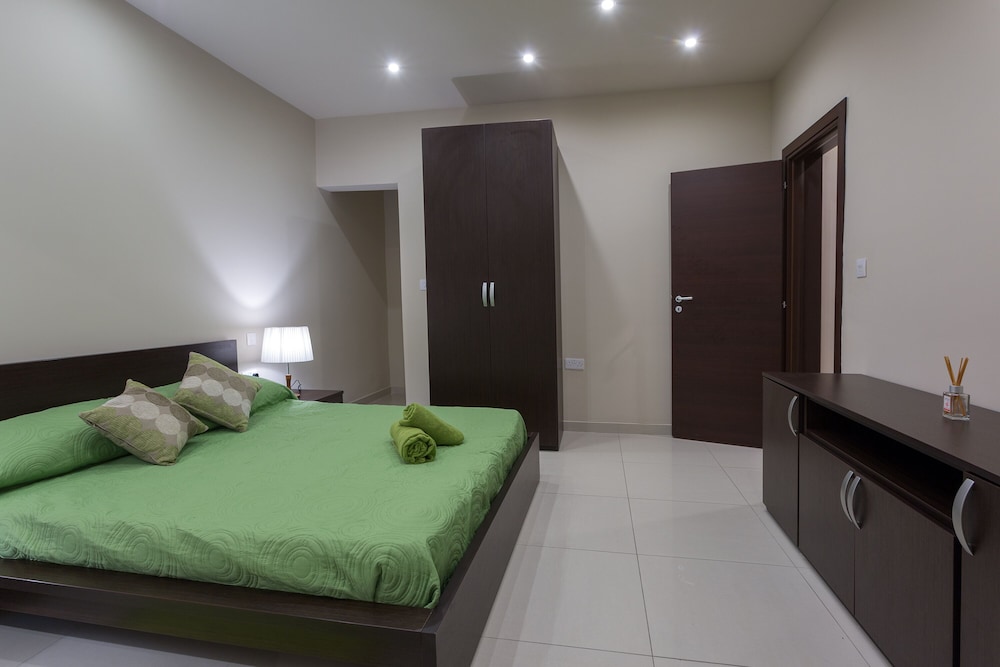 Instyle Aparthotel 4/49