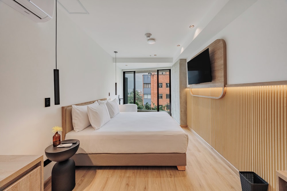 Lomm Hotel By Somos The Group 18/50