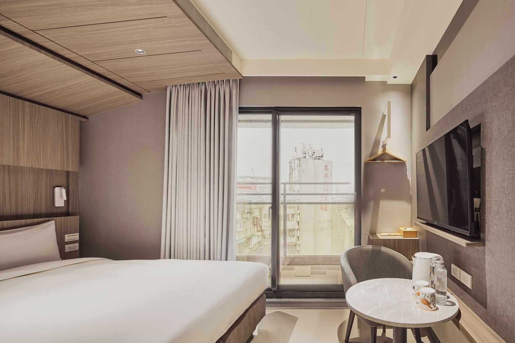 Orange Hotel Ximen Hanzhong 19/49