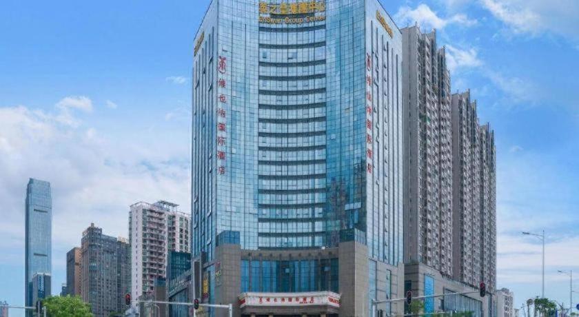 Vienna International Hotel (Huiyang Municipal Square) 7/43