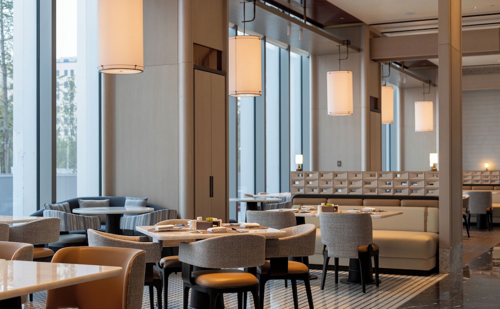 Jianguo Hotel Huanqiu 30/43