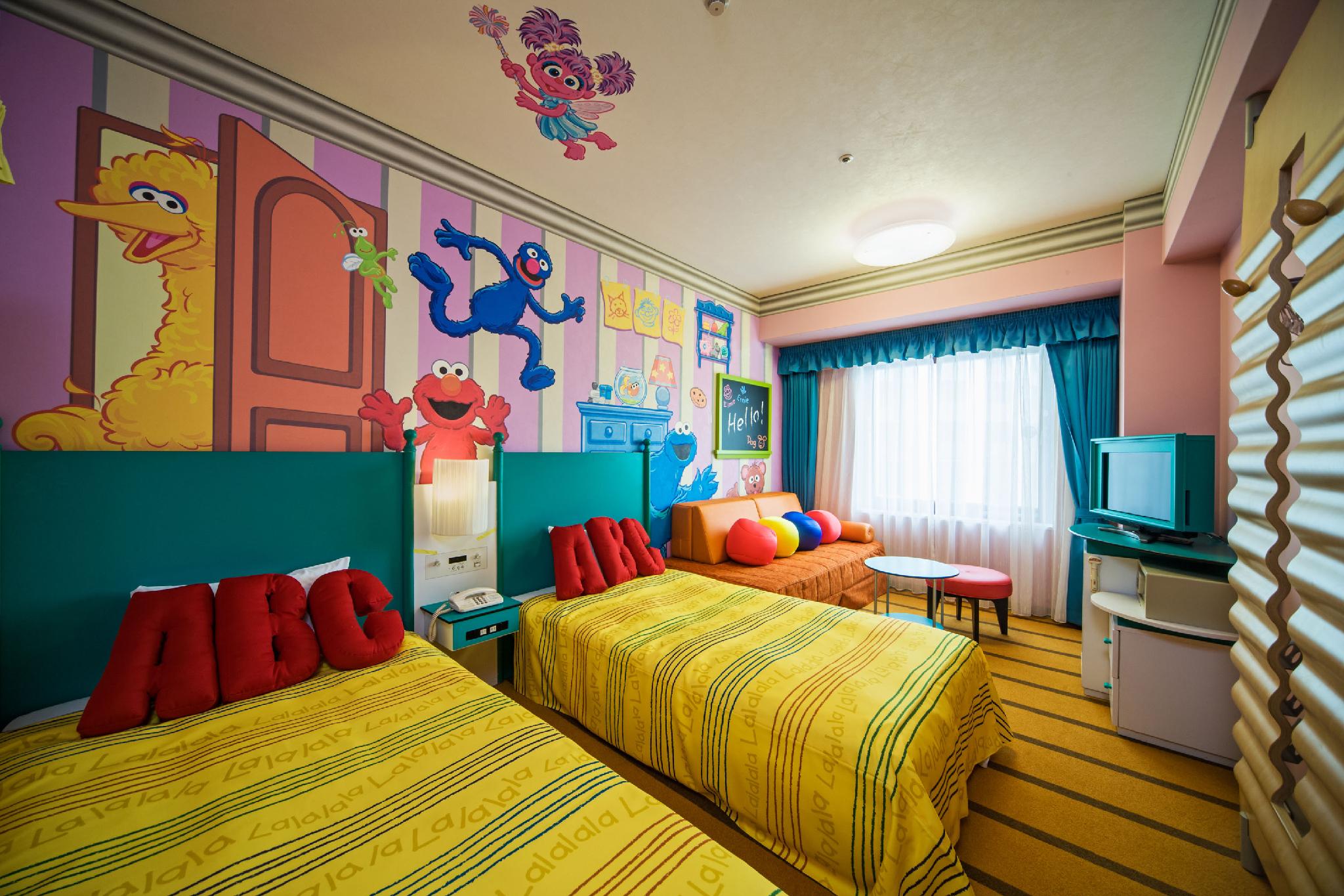 Fun, Casual, Twin Beds