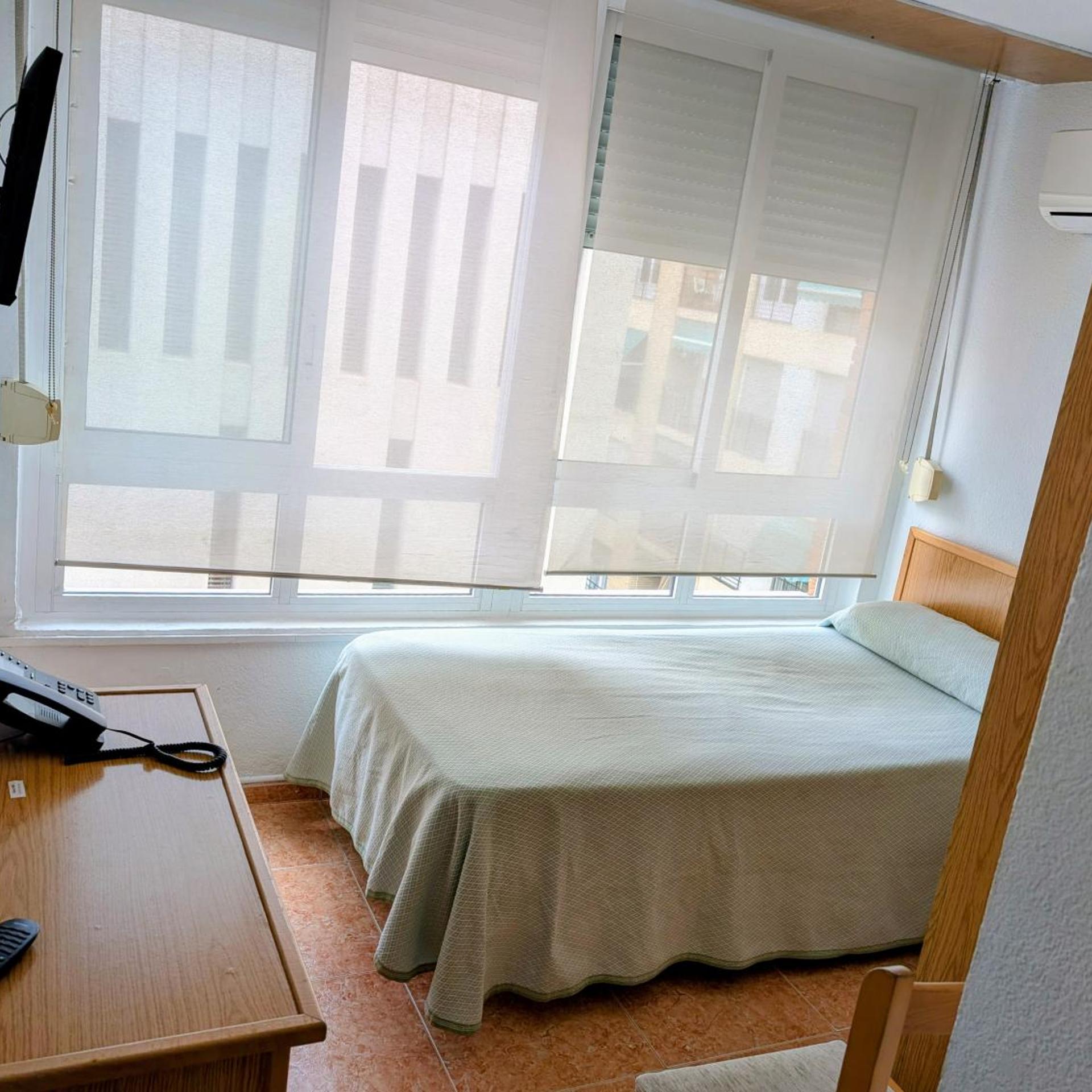 Hotel Cervantes 12/26