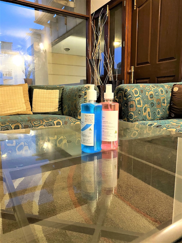 Tavisha Villa Gurgaon 24/40