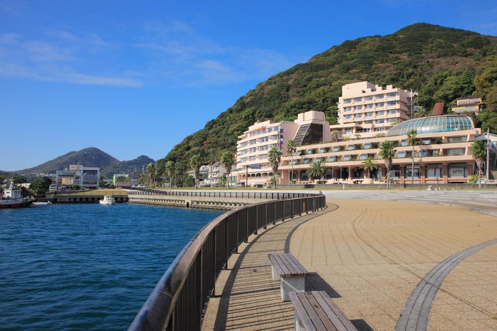 Kurofune Hotel 43/47