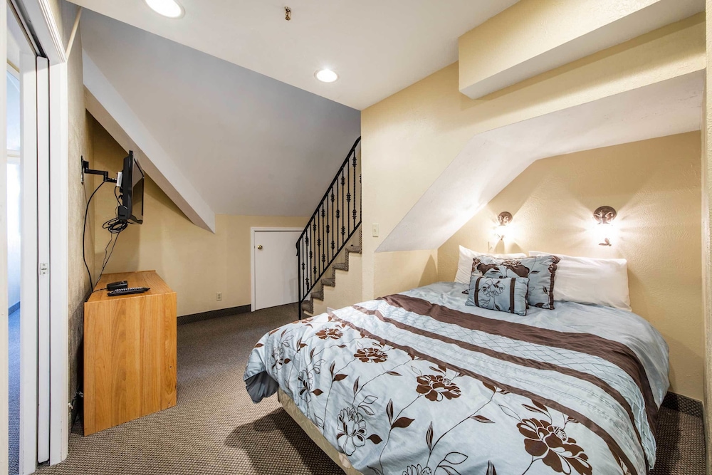 Lodge At Mountain Village 15/77