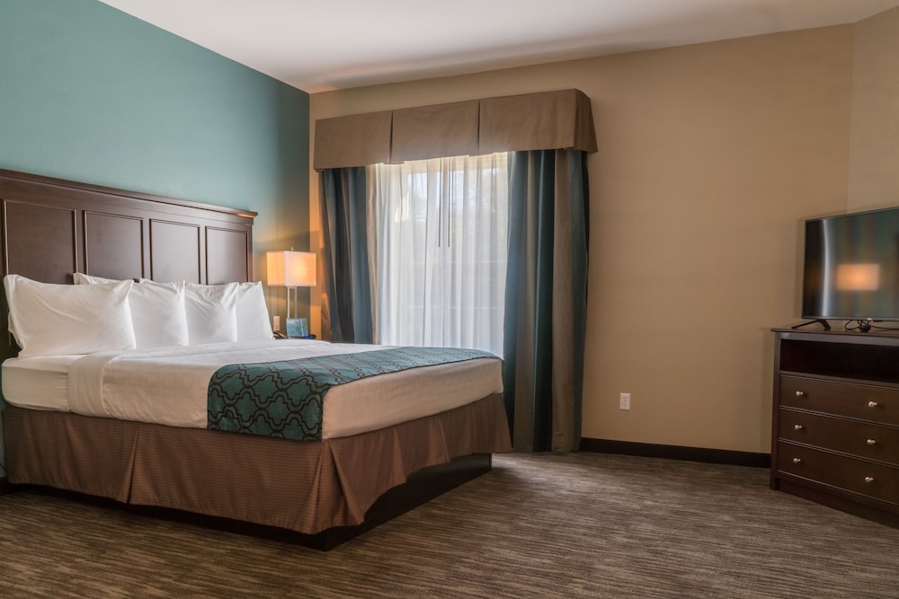 Heritage Place Hotel & Suites 12/48