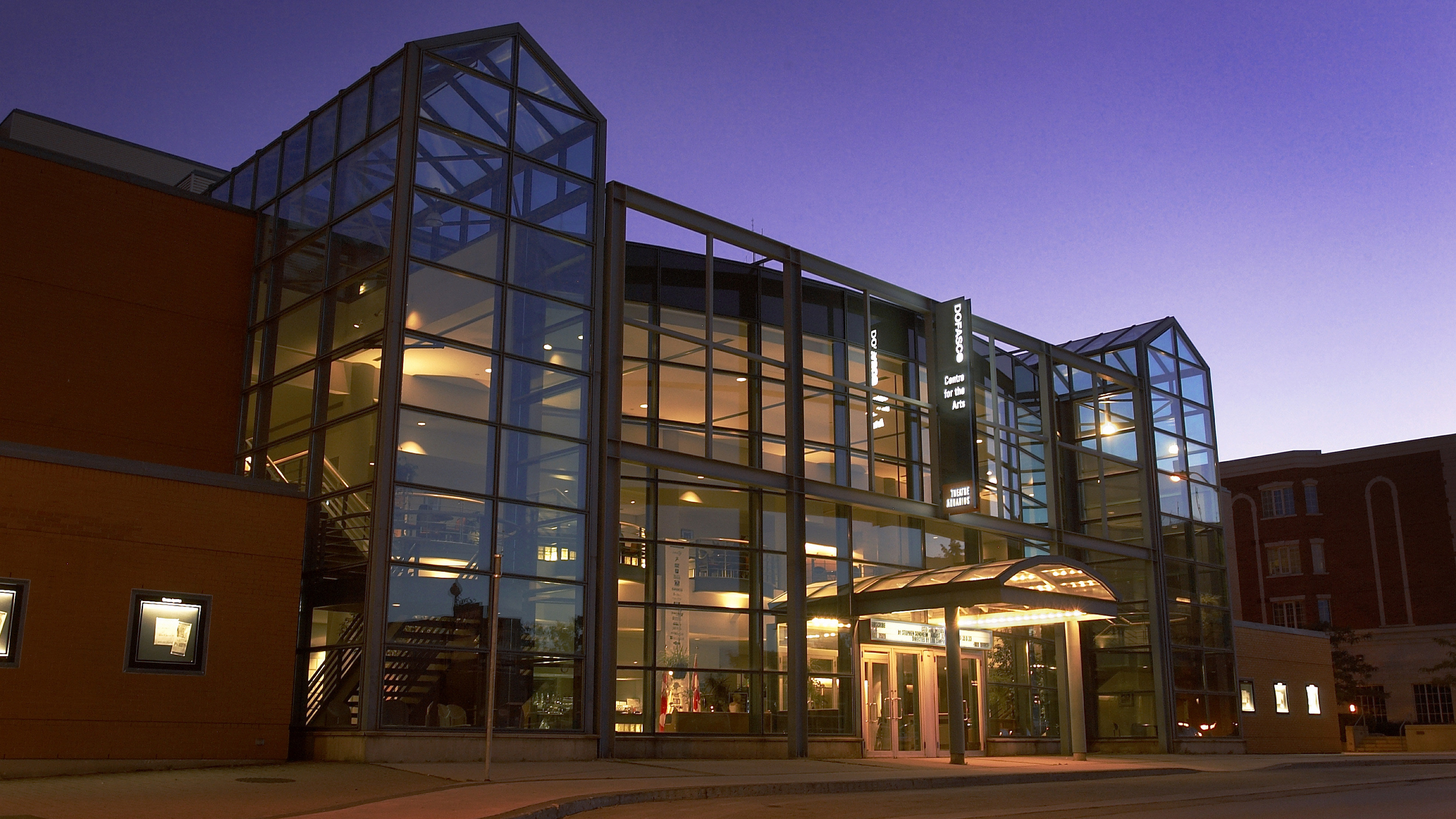 STAYBRIDGE SUITES HAMILTON - DOWNTOWN 4/80