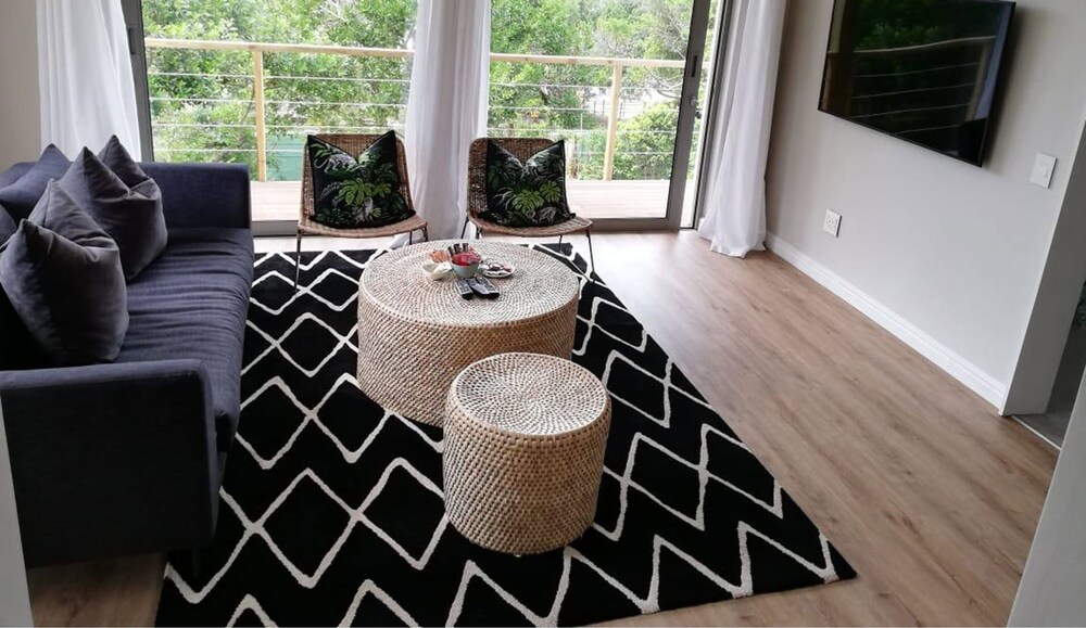 The Bungalow 31/50