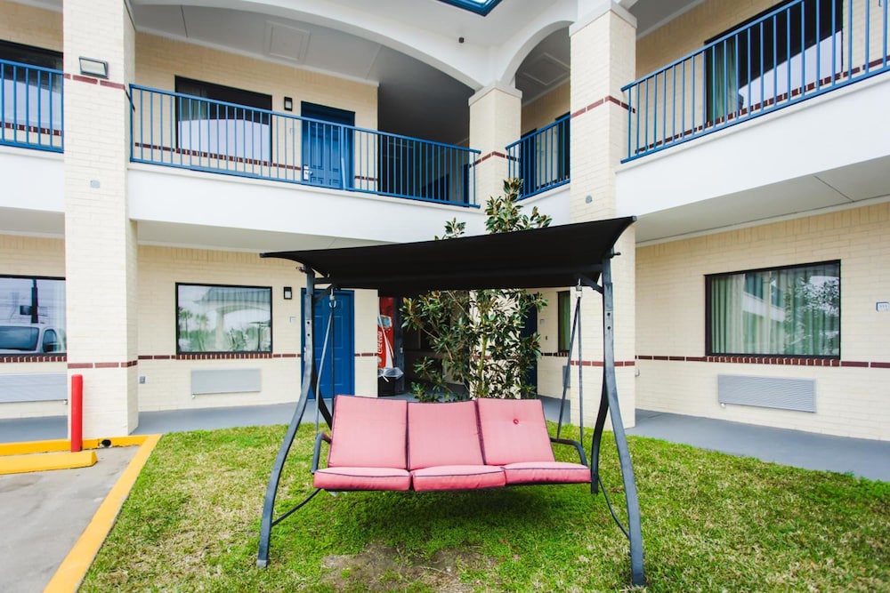 Hotel Bliss Kemah Boardwalk 14/68