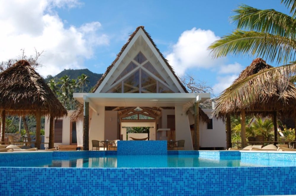 Little Polynesian Resort 59/64
