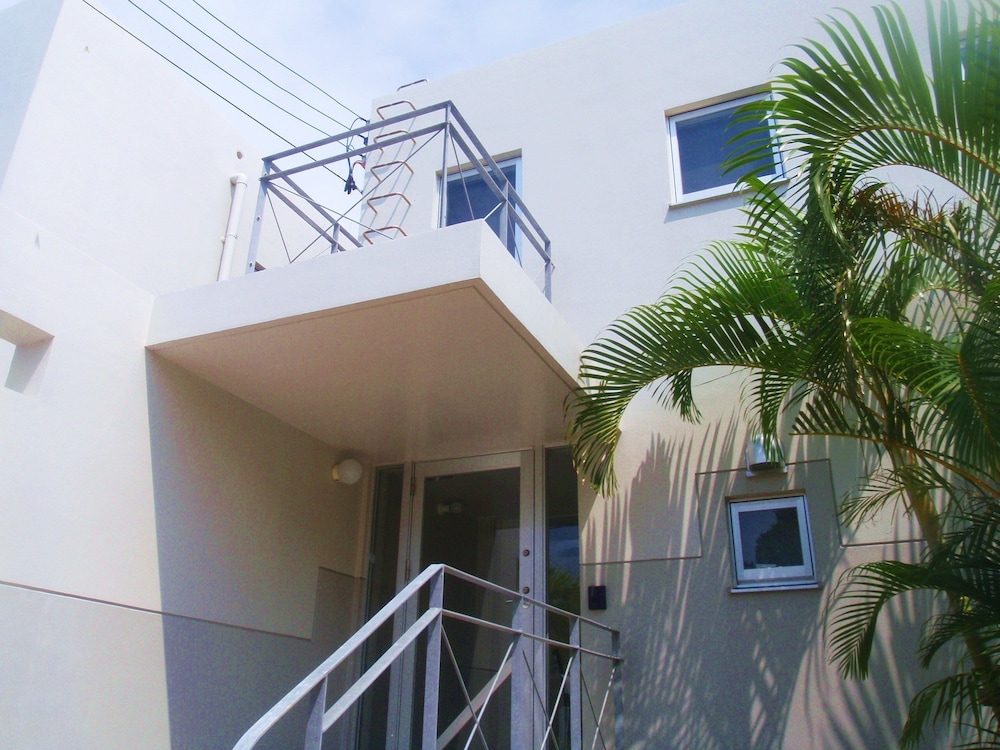 The Green Terrace — photo 2