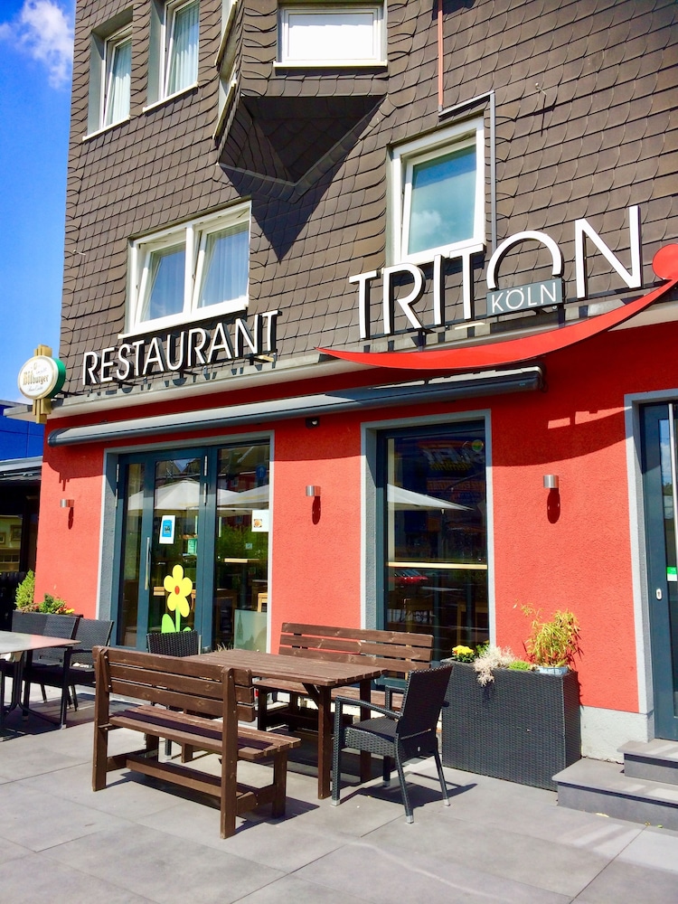 Hotel Triton photo1