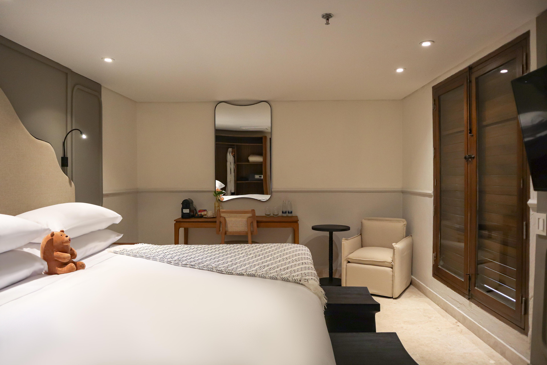 Standard, Double Bed