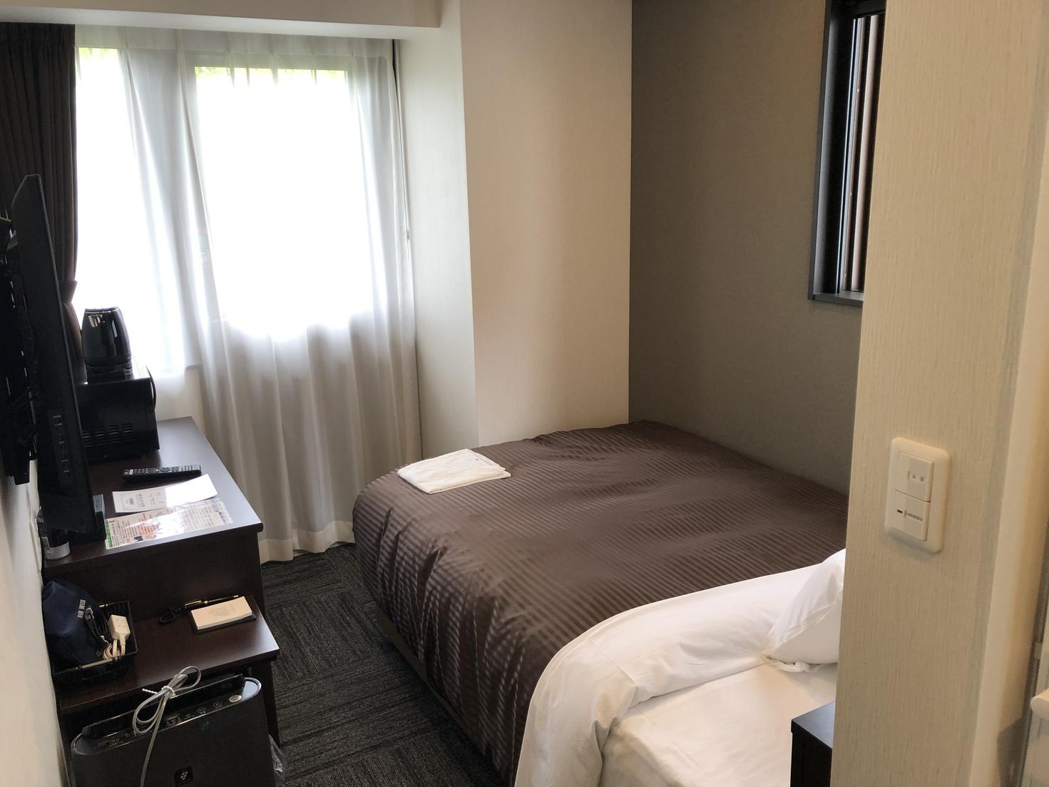 Semi Room, Standard, Semi Double Bed