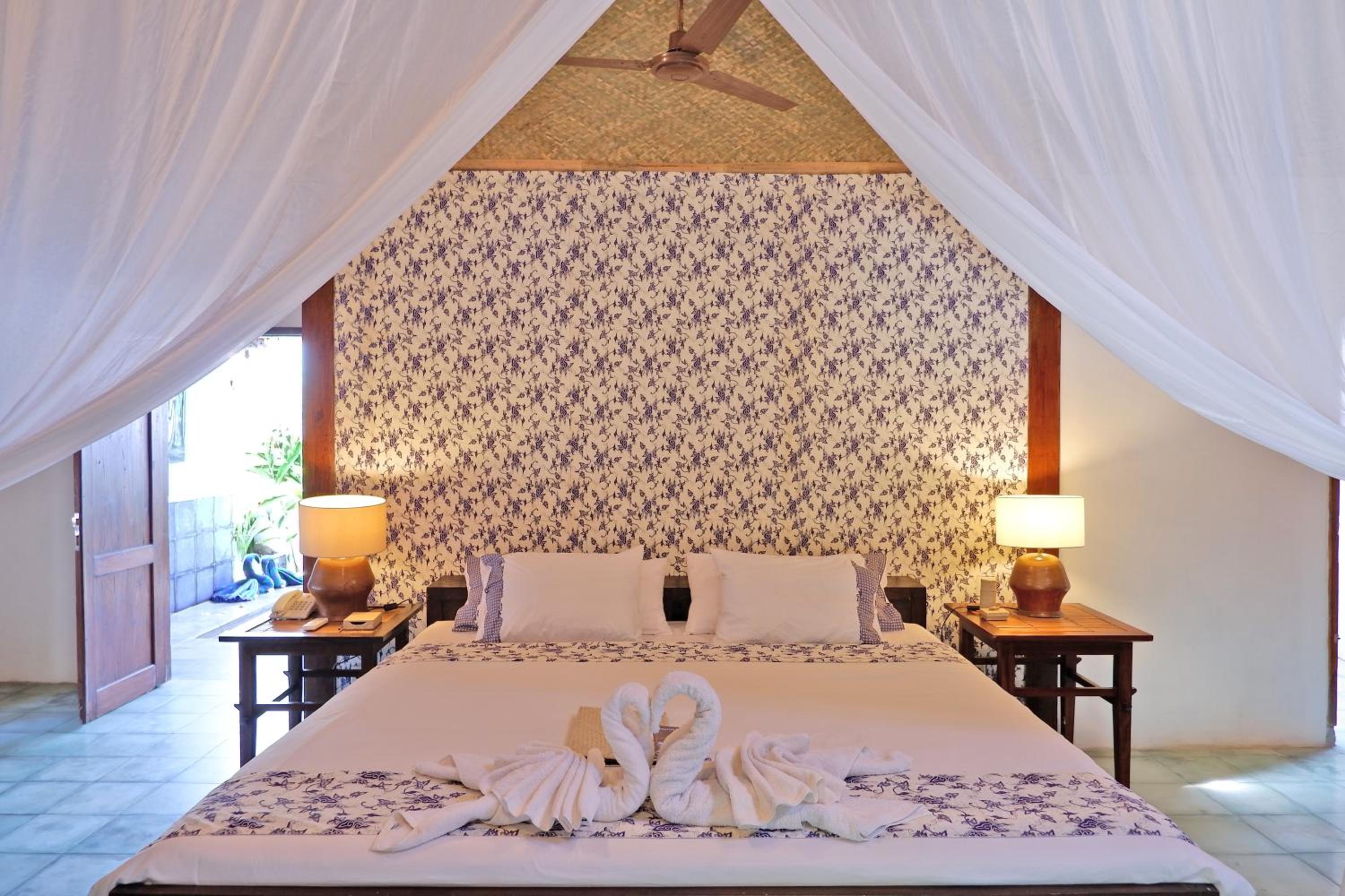 Heritage, Suite, King Bed, Hot Tub