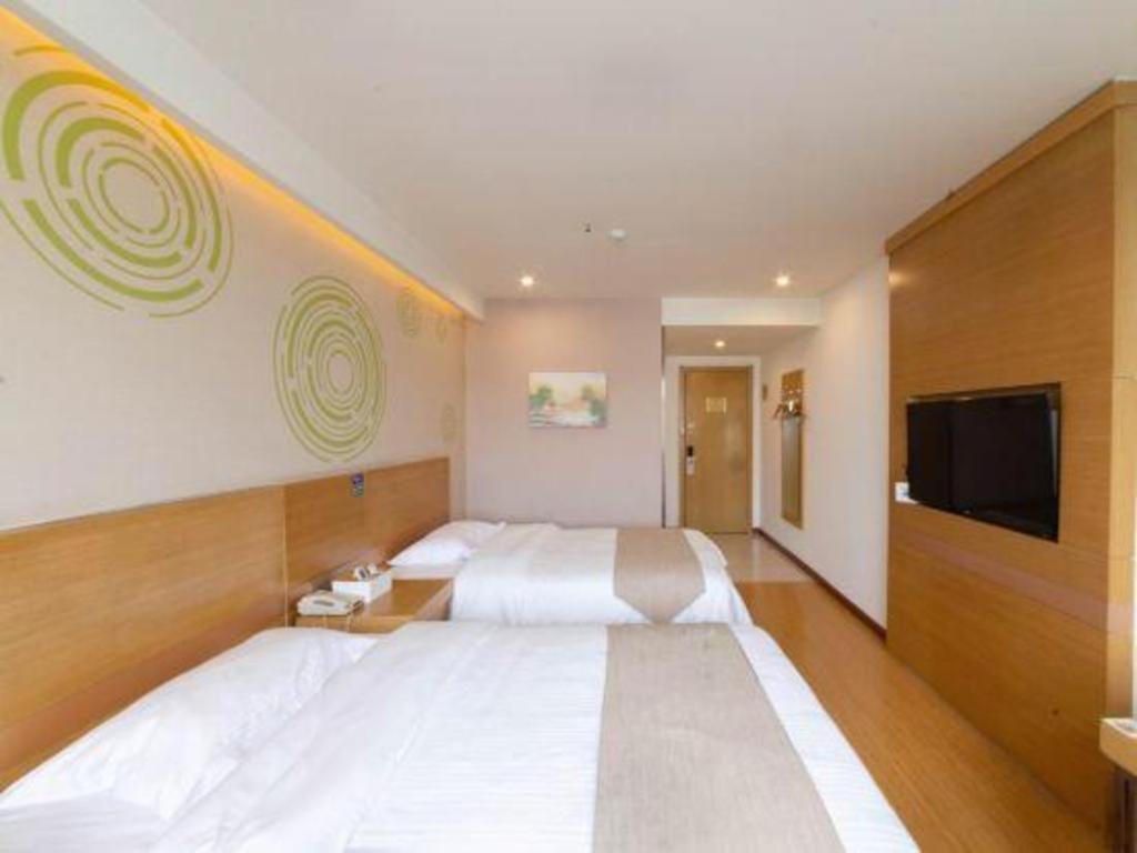 GreenTree Inn Xuancheng Jingxian Wannan First Street Express Hotel 24/52