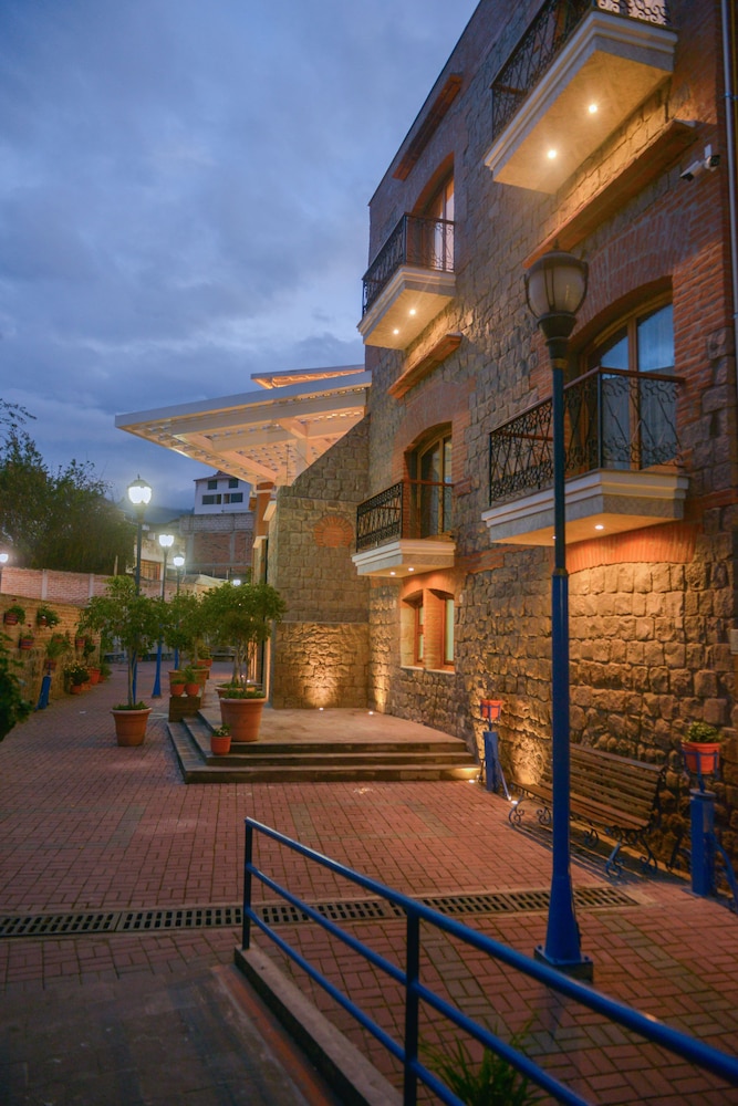 Hotel Otavalo 3/49