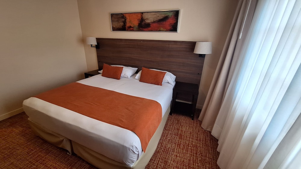 STANDARD, DOUBLE BED