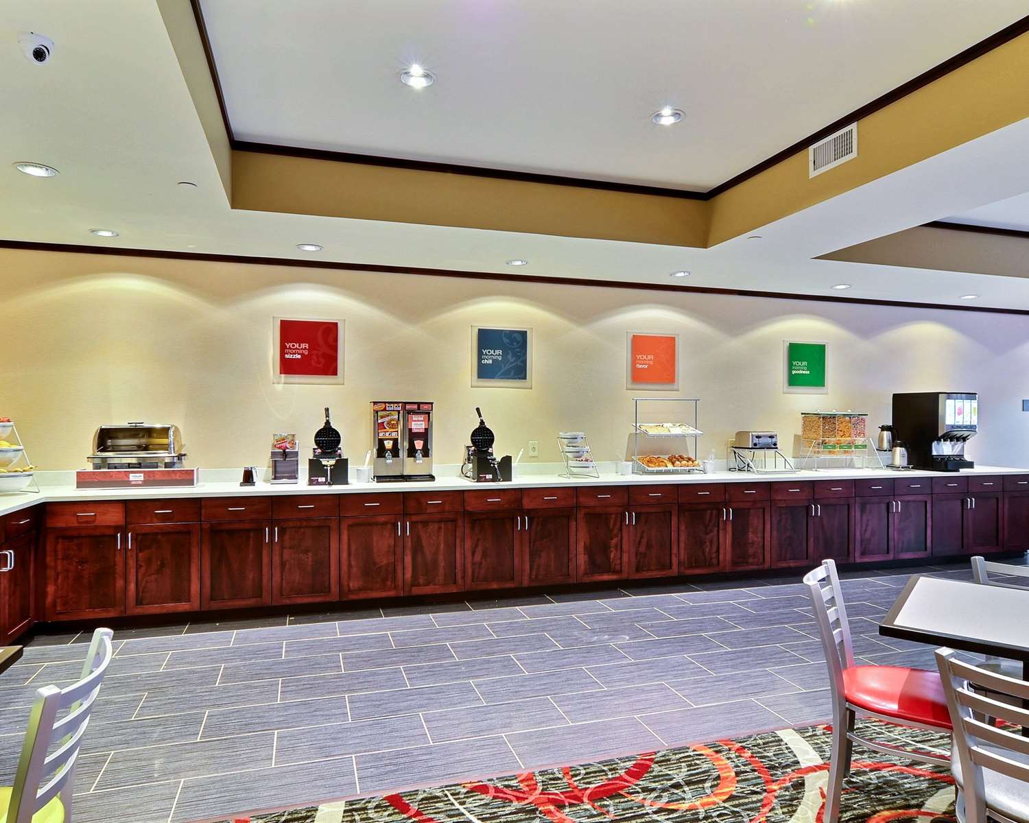 Comfort Suites Uniontown, PA 16/44