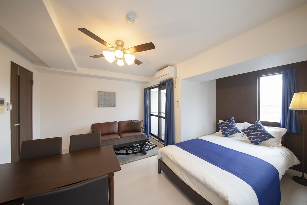 Crice Hotel 4/50