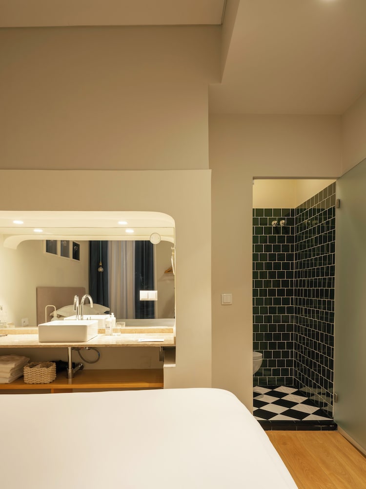 Esqina Urban Lodge 54/56