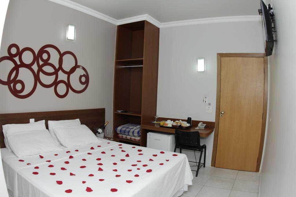Contagem Centro Hotel 10/42