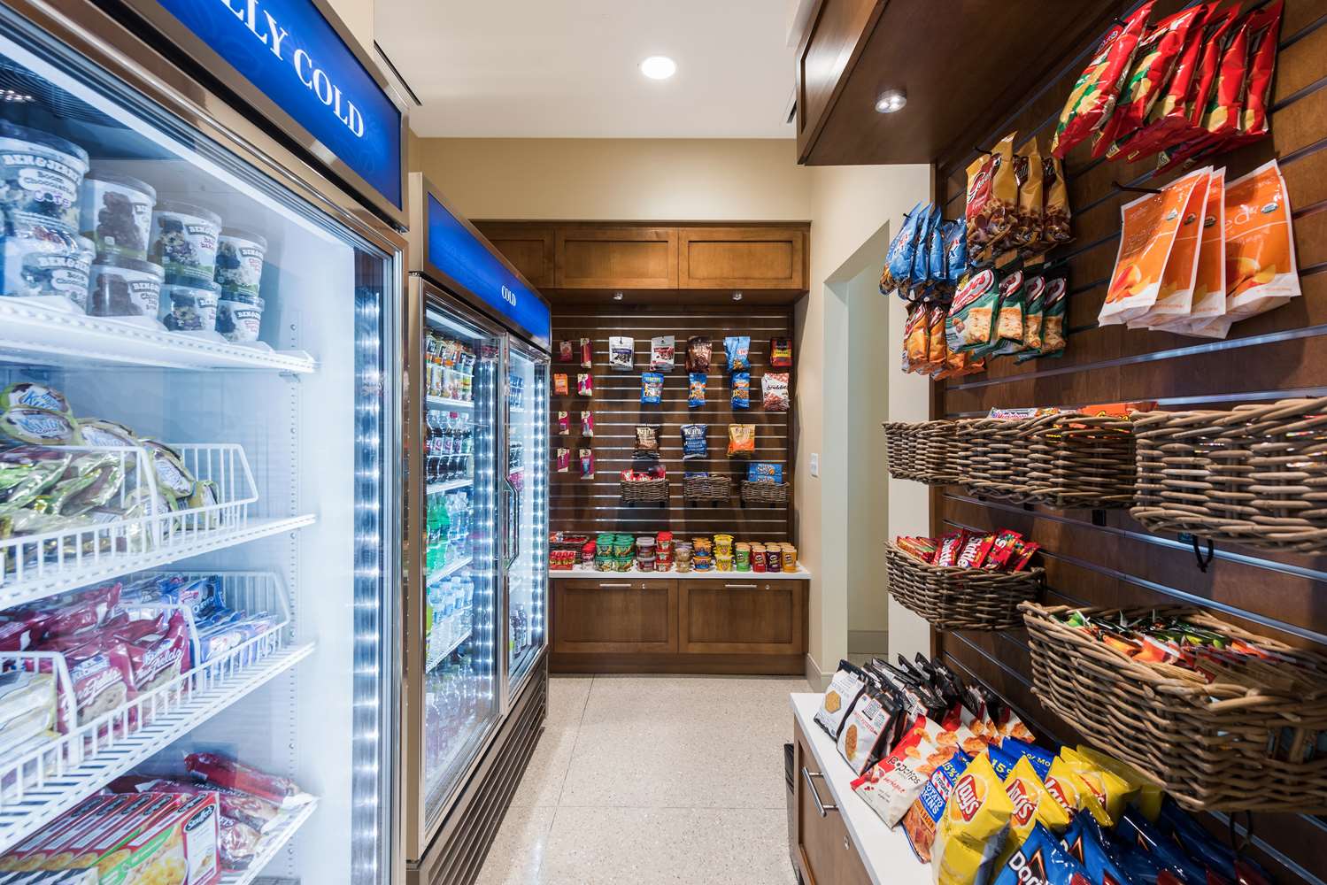 Homewood Suites By Hilton Miami Dolphin Mall 55/57