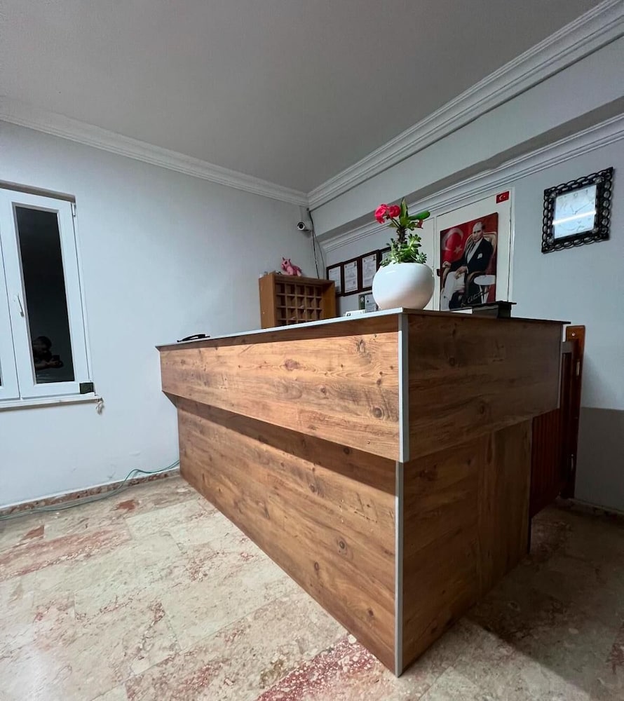 Belcan Hotel 3/42