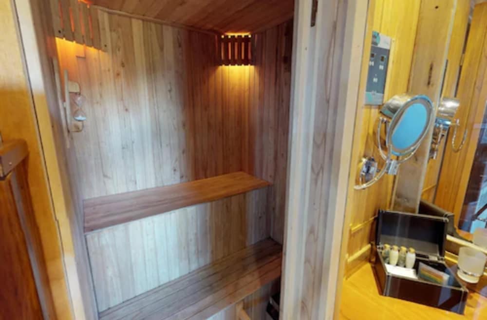 Charming Luxury Lodge and Private Spa 47/74