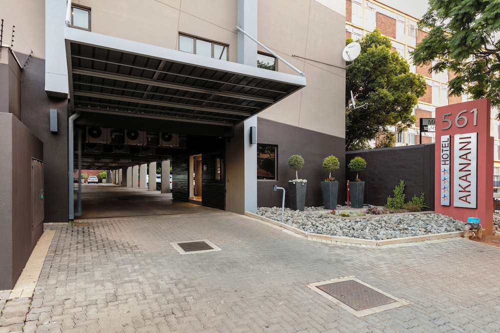 Akanani Apartments 53/56