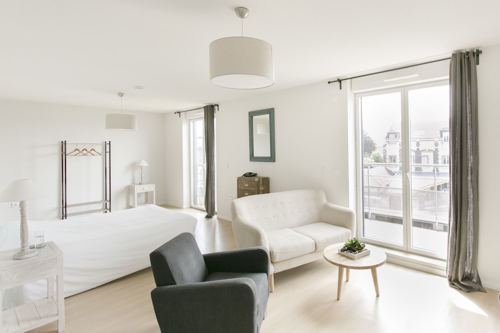 Zenao Appart'hotel Troyes 12/29