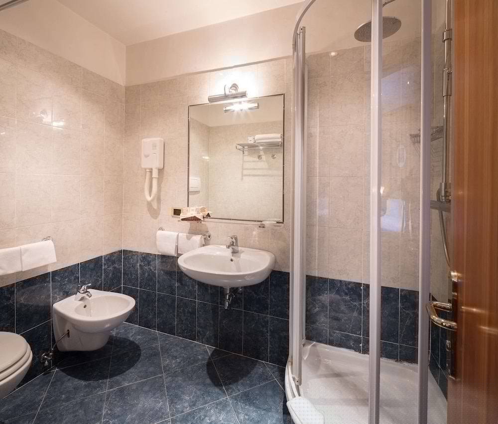 Hotel Raffaello, Sure Hotel Collection By Best Western 15/75