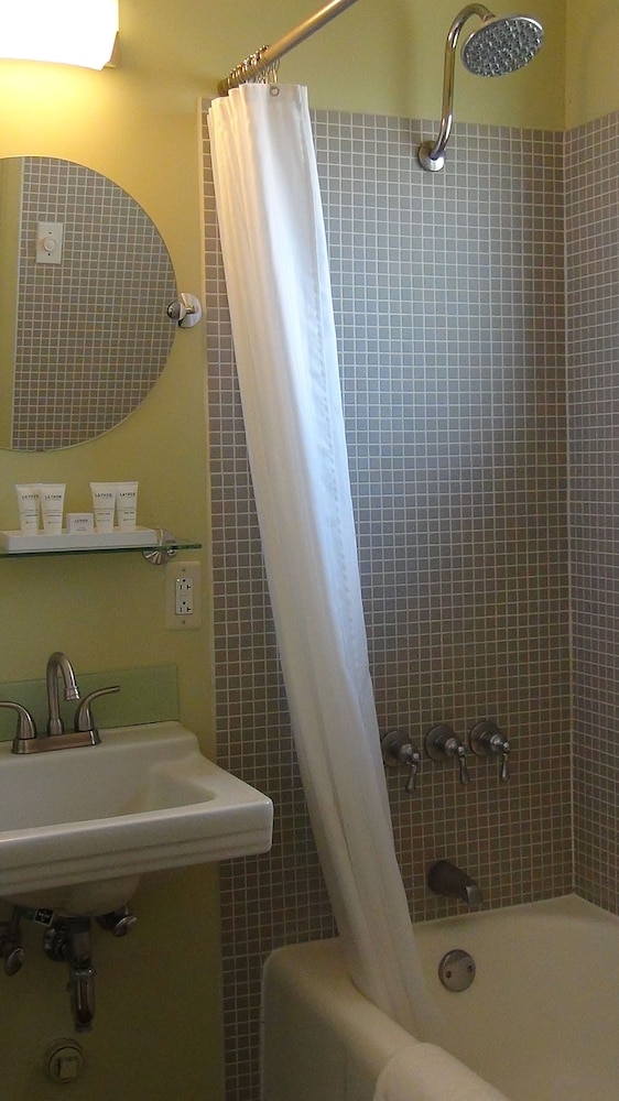 The Spring Resort and Spa - Adults only 68/69
