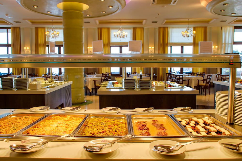 Tosca Beach Hotel 25/50