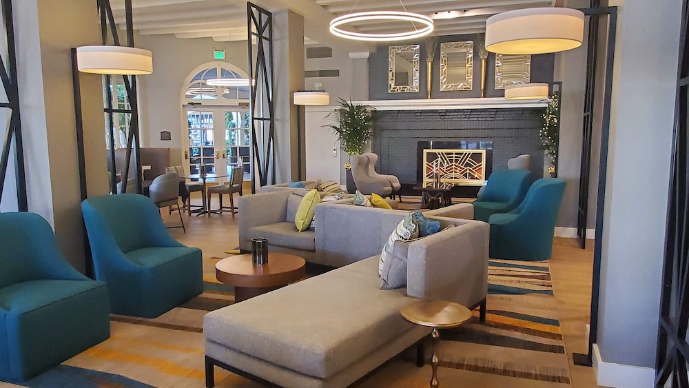 Crowne Plaza Phoenix Chandler Golf Resort 45/61