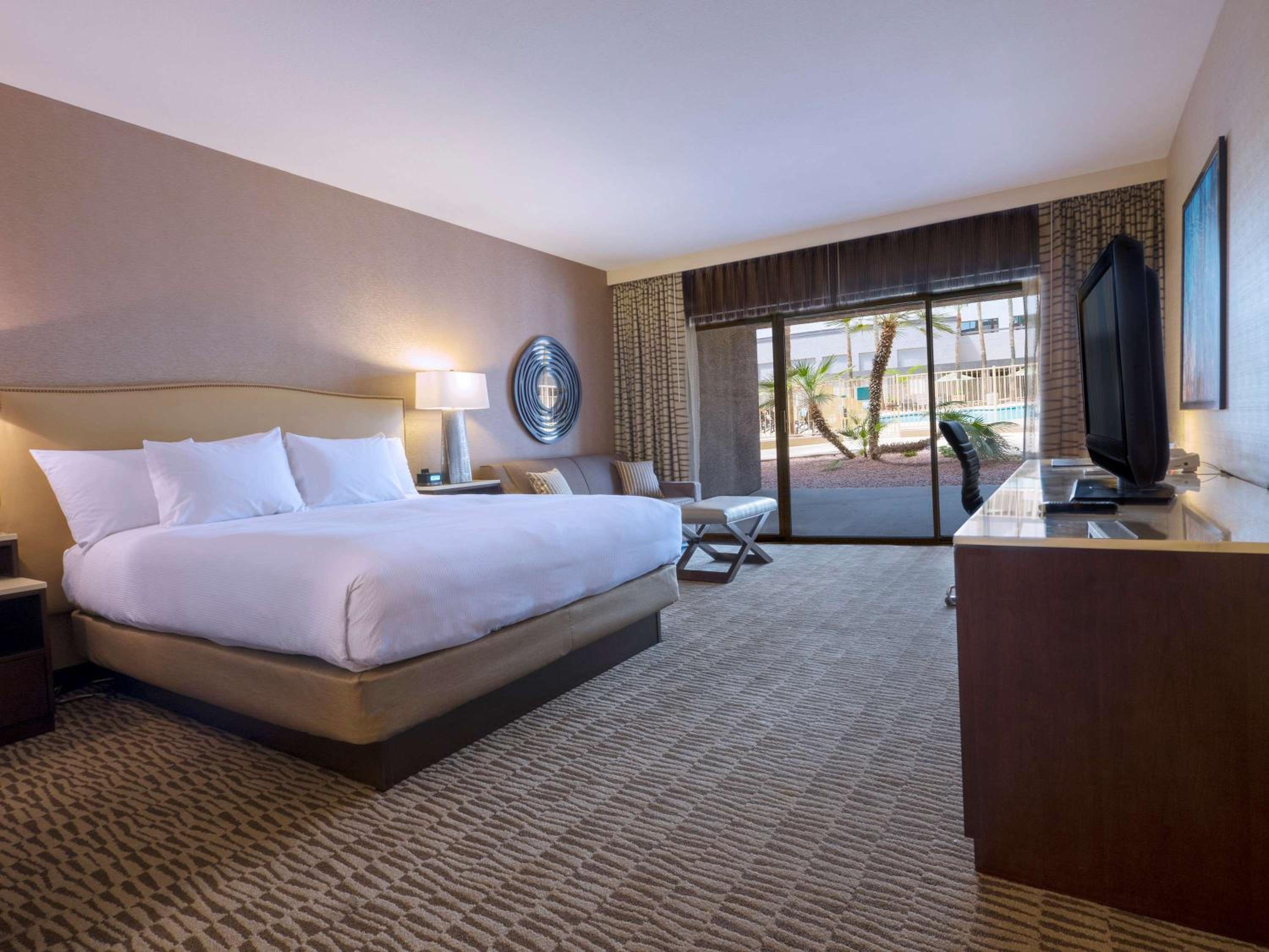 Room, King Bed, Pool View, Sofa, Patio