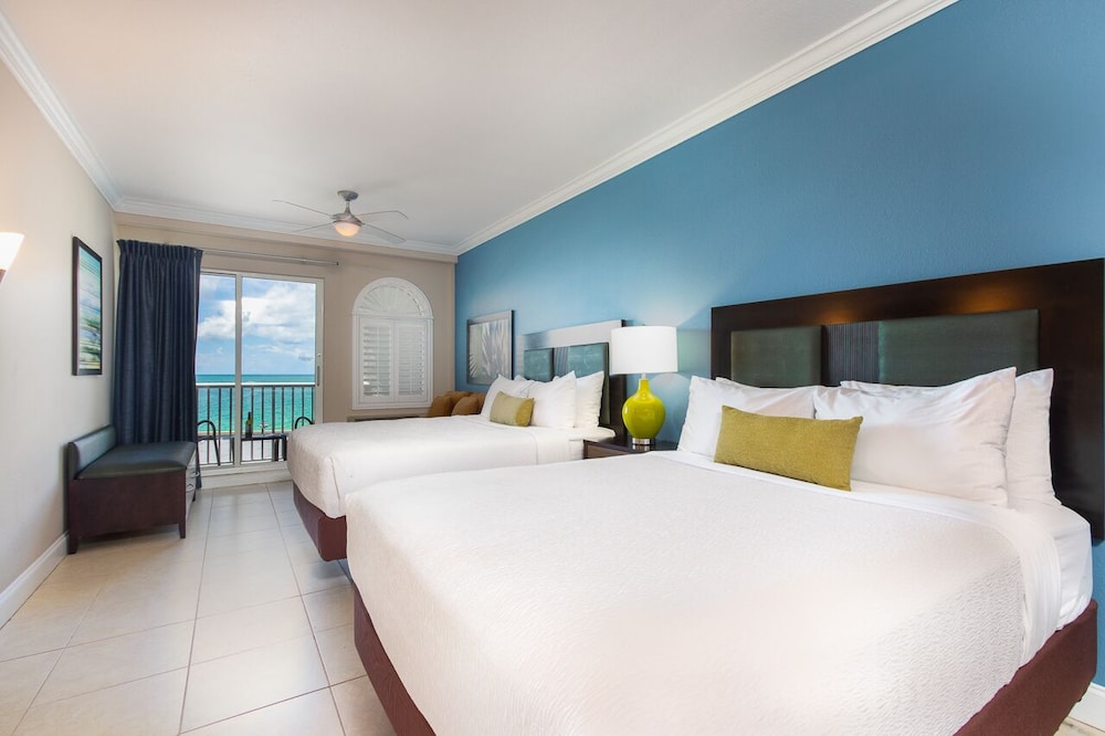 Shephards Beach Resort 25/66