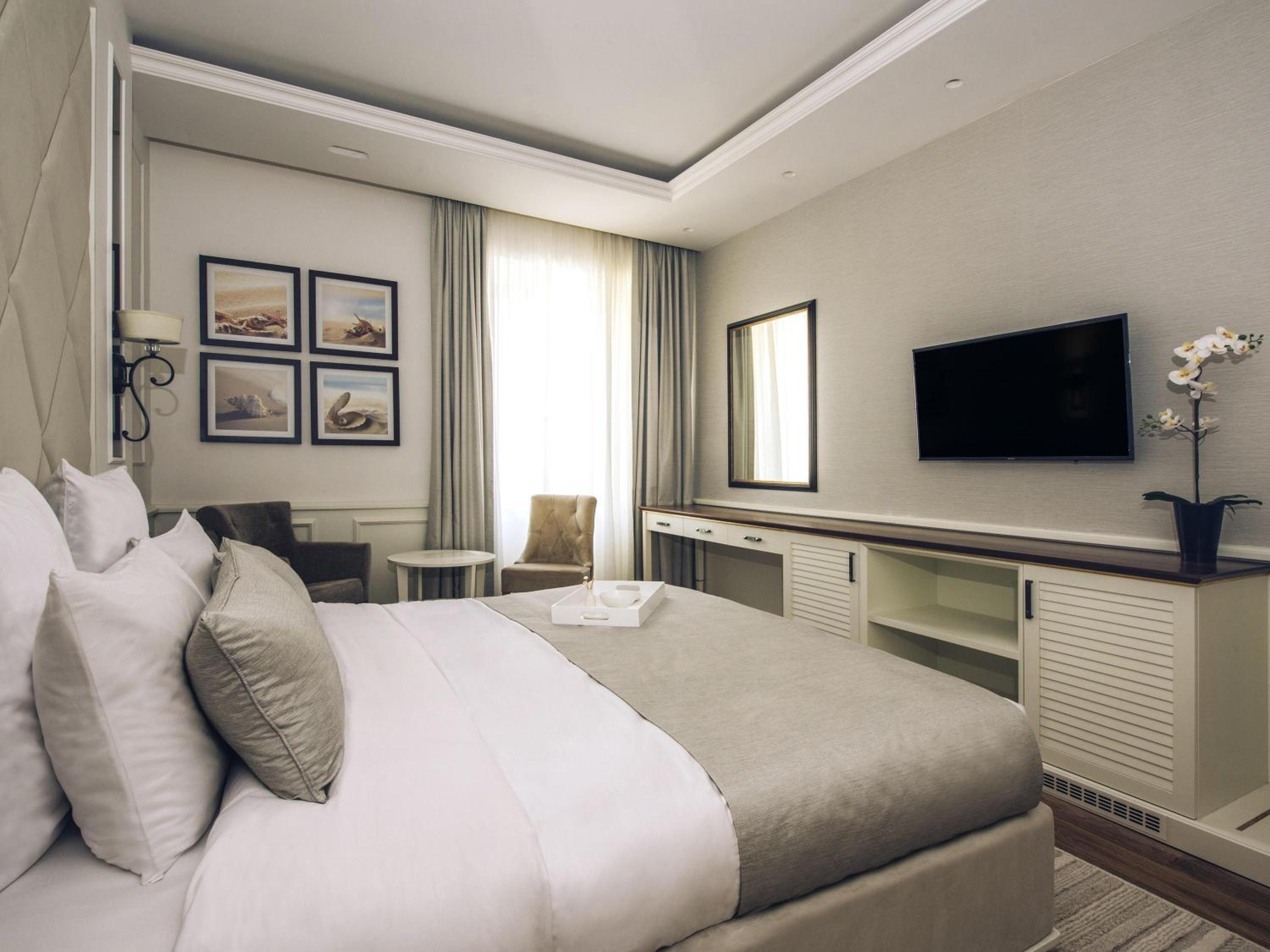 Melia, Deluxe, Double Bed