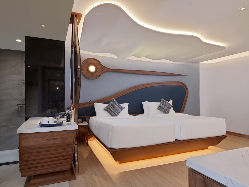2-Bedroom Suite