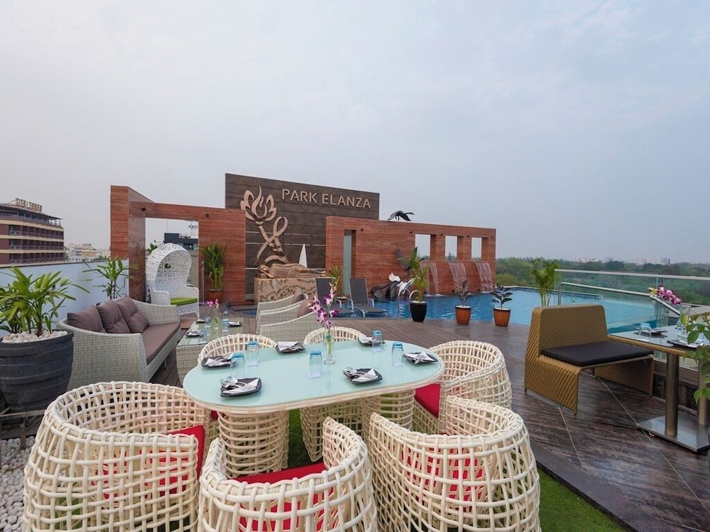 Hotel Park Elanza Coimbatore 33/38