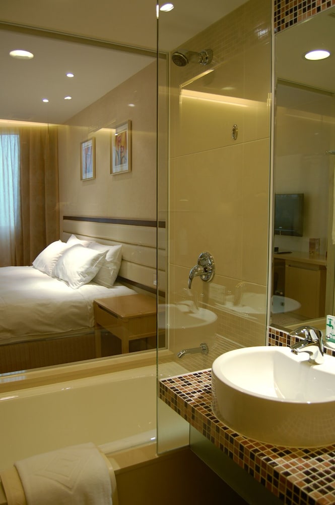 Grandview Hotel Macau 30/31