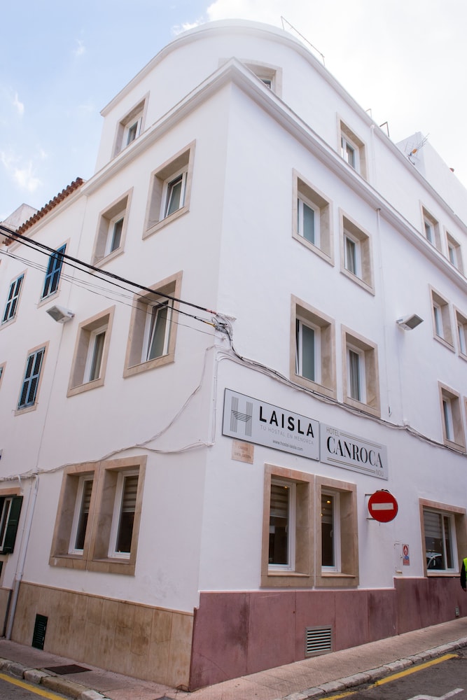 Hostal La Isla 1/32