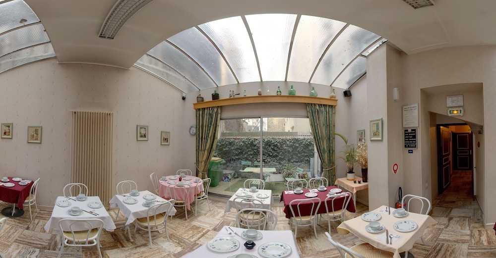 Hotel Le Clos D Alesia 19/26