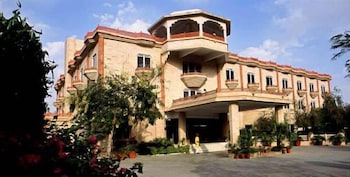 Mansingh Palace Ajmer 6/40