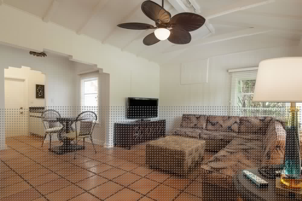 Beachcomber Oceanfront Resort Villas 47/71