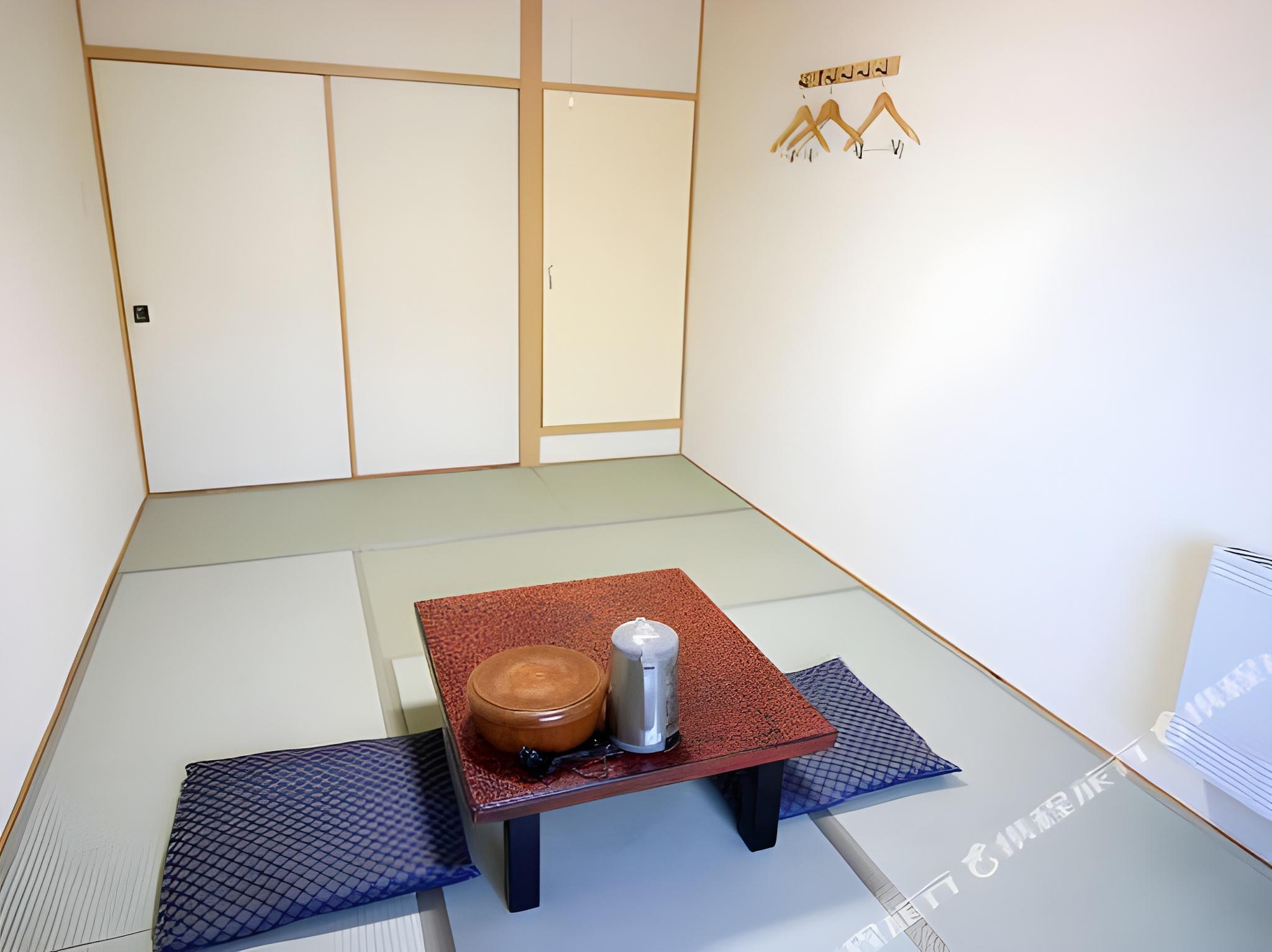 Hokkai Hotel 12/37