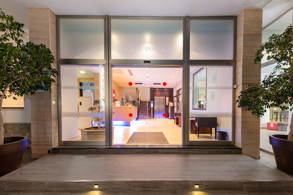 Hotel Puchet Ibiza 11/76